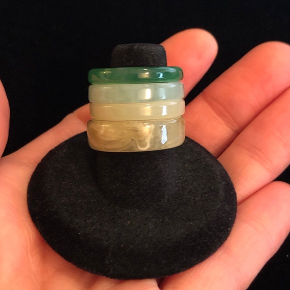 Elegant Multi-Color Bohemian Style Acrylic Resin Rings Stackable Set - Picture 2 of 8